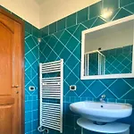 Rose House Апартаменти *