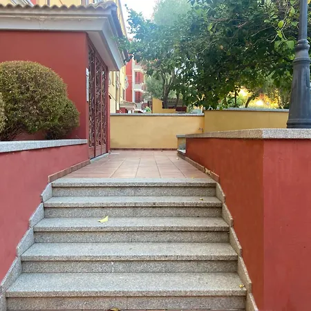 Rose House Ольбія