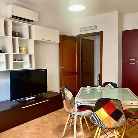 Rose House Apartment