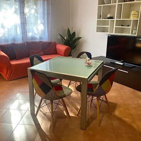 アパート Rose House